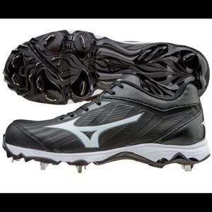 Mizuno 9-Spike Adv. Sweep 3